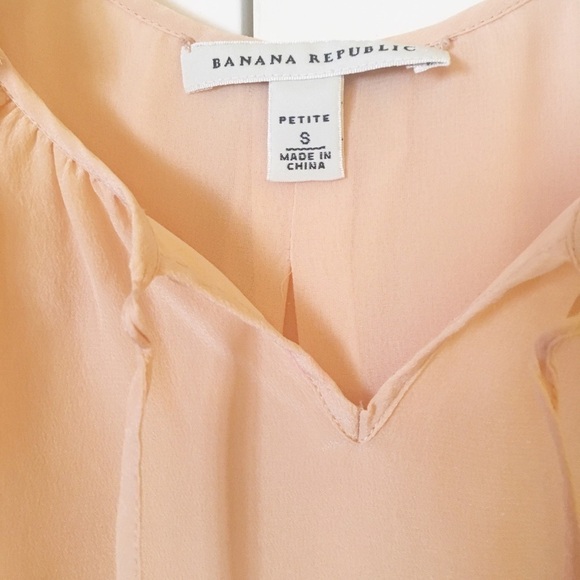 Banana Republic silk pink cami w roses. Small EUC - Picture 5 of 8